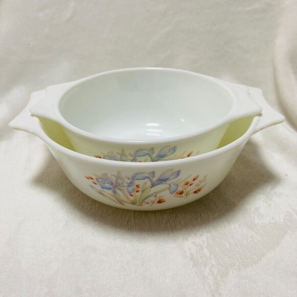 English Pyrex Blue Iris Floral Casserole Dishes 1 Qt & 1.5Qt NO LIDS - Picture 3 of 12